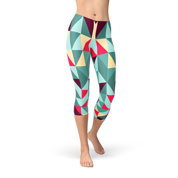Leggings Capri geometrique pour les femmes femmes colore a motifs Leggings Capri imprime dentrainement Pantalon de Yoga preuve squat ou Leggings Capri sport Etsy Canada