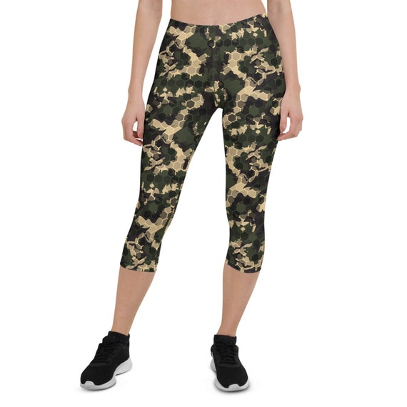 Army Camo Capri Leggings for Women Printed Camouflage Green Crossfit Capri  Pants W/ Gold Hexagon Pattern Print Squat Proof Non See Through 