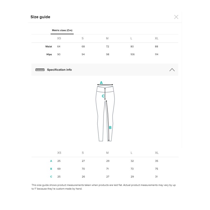 Puede incluir: Tabla de tallas para leggings con medidas en cent&iacute;metros para la cintura, las caderas, la entrepierna y la altura. La tabla muestra las medidas para las tallas XS, S, M, L y XL.