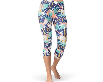 Sloth Capri Leggings For Women - All Over Print Cute and Cool Sloth Capris Perfect Sloth Gifts For Her Non See Through Printed Yoga Pants