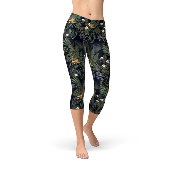 Bird of Paradise Black Capri Leggings 