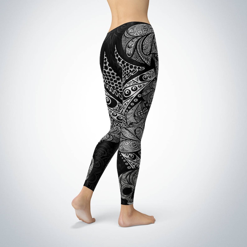 Day of the Dead Skeleton Skull Prints Cinco De Mayo Ornament Pattern Black and White Skull Leggings Skull Ornaments Ornamental Skull