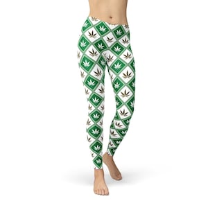 Weed Leaf Checkered Leggings – Green & White Novelty Print