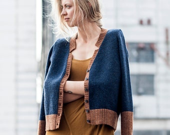 Cardigan in maglia di lana d'agnello, giacca di lana fatta a mano, maglieria da donna biologica, maglione invernale abbottonato, cardigan a blocchi di colore, maglione di lana morbida