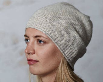 Slouchy beanie in ivory, Wool winter hat, Organic winter hat, Knit light winter hat, Unisex slouch beanie, Unisex hat, Winter apparel,