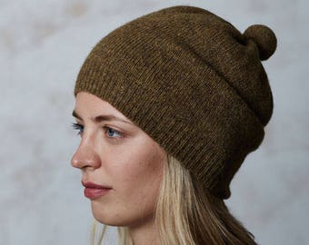 Slouchy WOOL BEANIE in brown, Wool winter hat, Organic winter hat, Knit black winter hat, Unisex slouch beanie, Unisex hat, Winter apparel