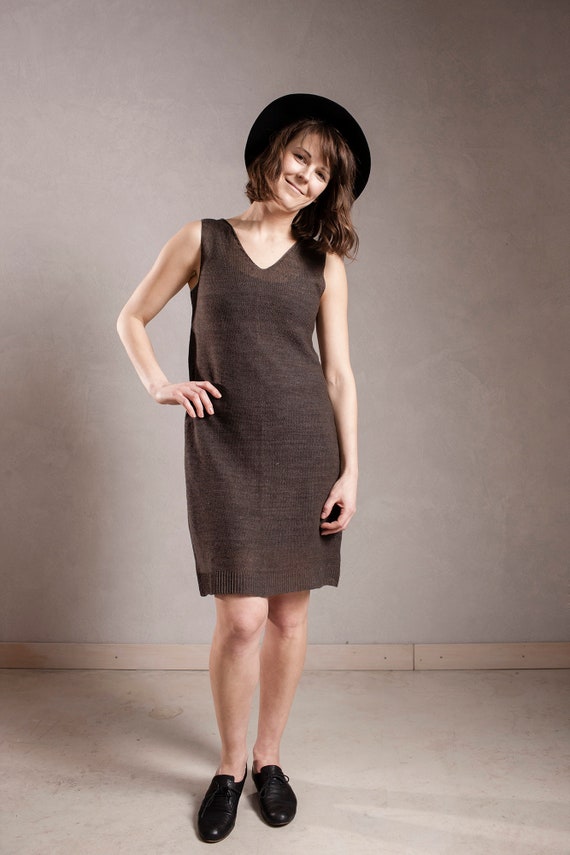 Sleeveless Linen Dress Knitted V Neck 