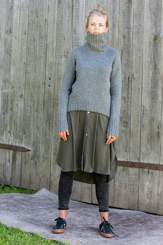 relaxed fit turtleneck