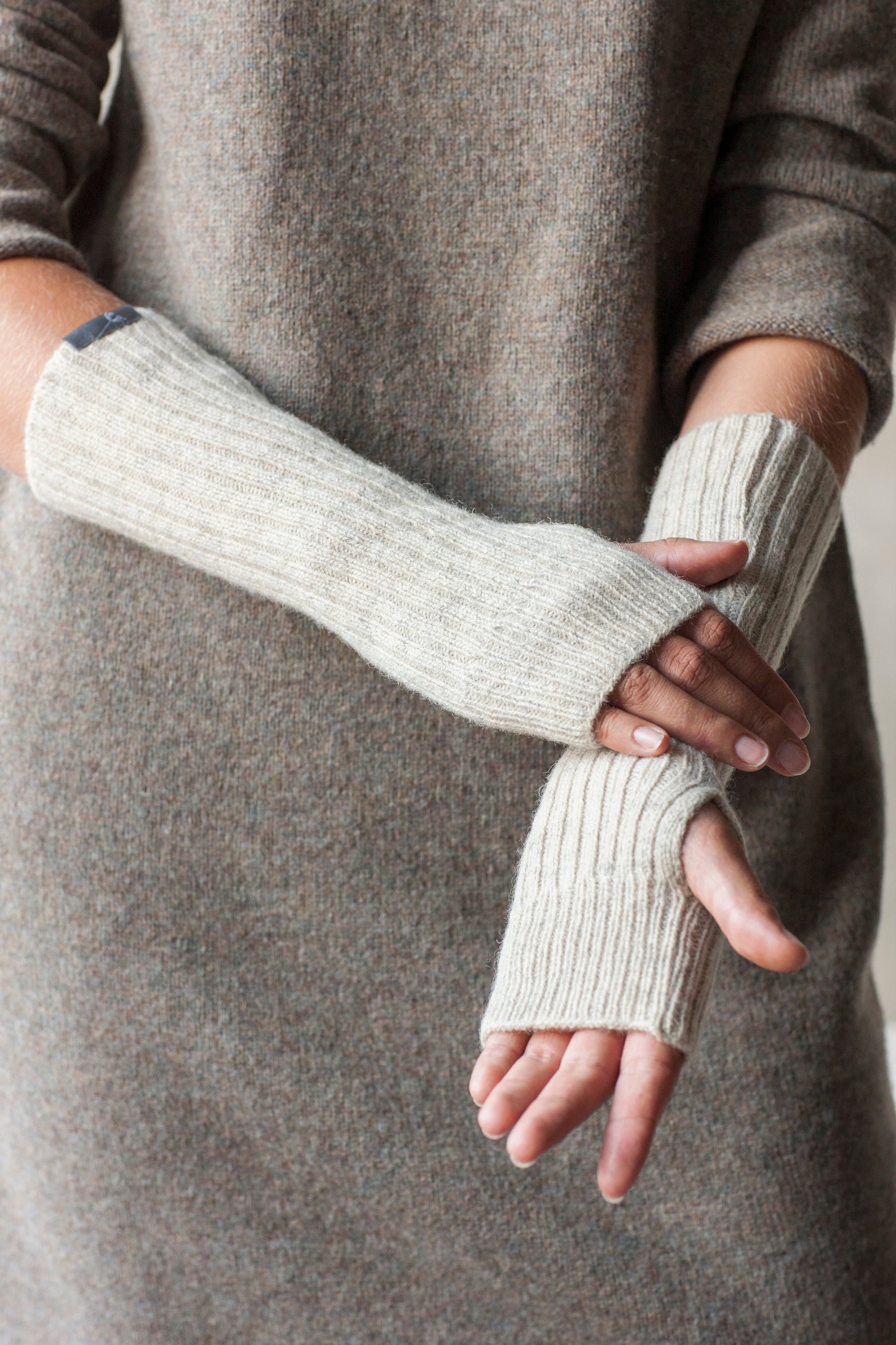 Wrist Warmers Knit Wool Wrist Warmers Lambs Wool Hand Etsy