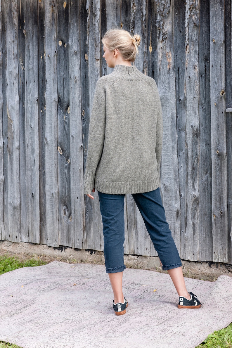 Sweater with Stand-up Collar