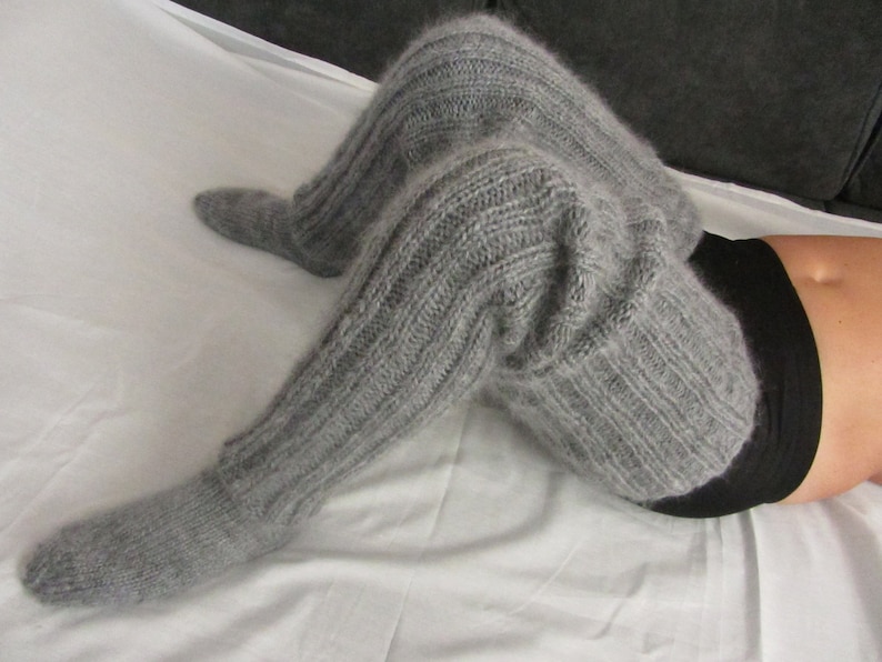 Mohair Tricoté à la main Chaussettes longues Bas Jambières GRIS MÉLANGÉ Fluffy Soft Cosy image 3