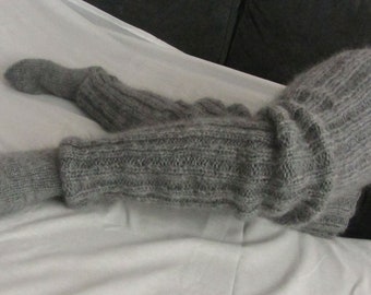 Mohair Tricoté à la main Chaussettes longues Bas Jambières GRIS MÉLANGÉ Fluffy Soft Cosy