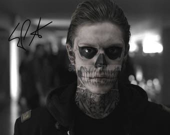Evan Peters pre signed photo print poster - 12x8 inches (30cm x 20cm) - Superb quality - N.0 2