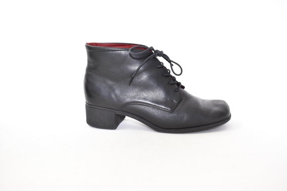 90s BLACK block heel lace up square toe boots 7.5