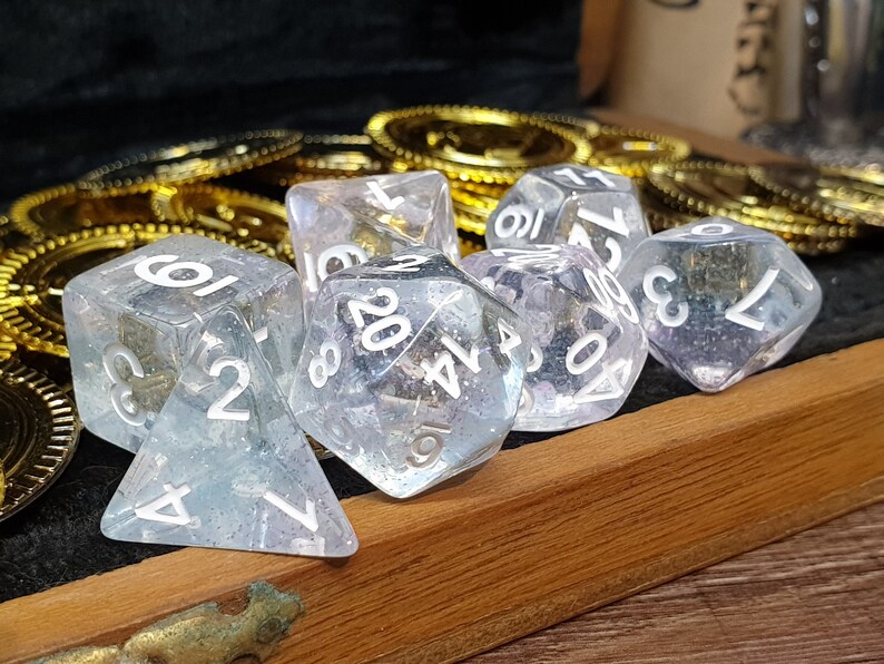 7 Dice Polyset BluePurple Glitter Clear Gem