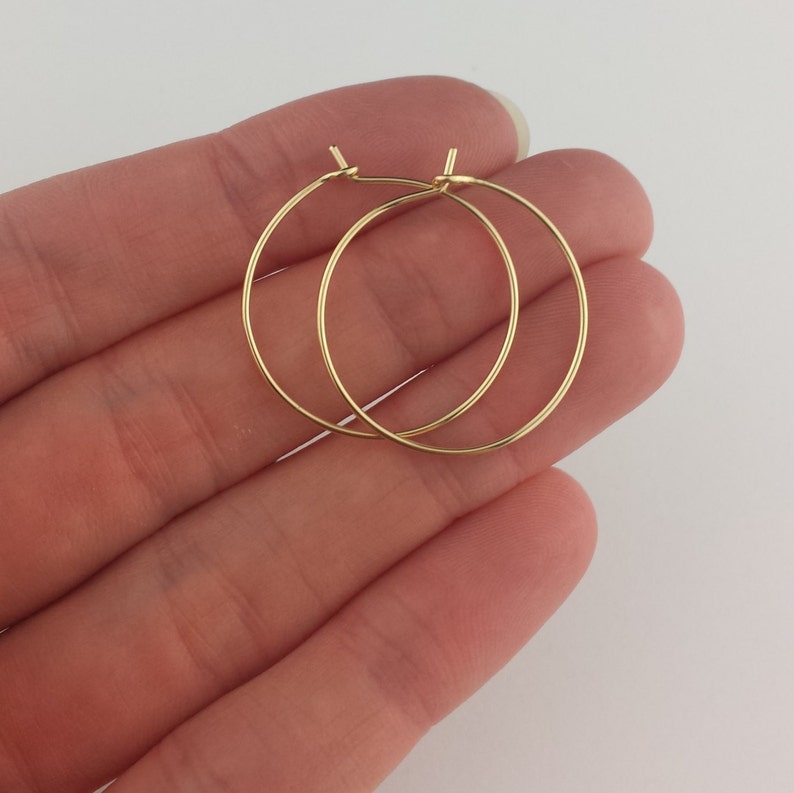 18k Gold Hoop 20 Gauge Solid Gold Hoops Hammered Gold Earrings Round Hoops Thin 18k Solid Gold Hoop Earrings
