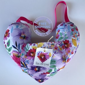 Floral Mastectomy Pillow: Post-Surgery Comfort with Pocket and adjustible straps