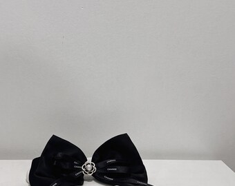 Black Bow Hair Clip, Elegant Fashion Accessory