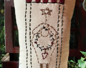Hand stitched- Primitive Stitched Sheep Bowl Filler-Primitive Decor-Mini Pillow Shelf Tuck
