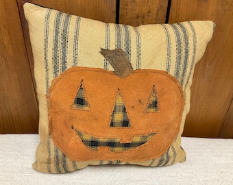 Handmade Appliquéd Pumpkin Pillow Tuck! Grungy Linen Pumpkin Appliquéd Pillow- Primitive Fall Decor!
