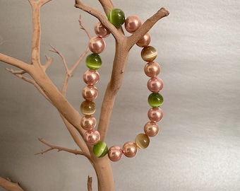 Gold and Green Lampwork Elastic Bracelet