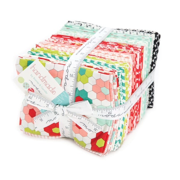 Rouleau De Tissu Moda "Petits Extraits" Et Pack De Breloques Bonnie & Camille - Neuf