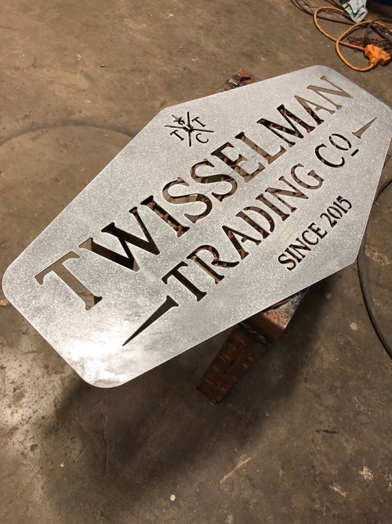 Custom metal signs - hausluda