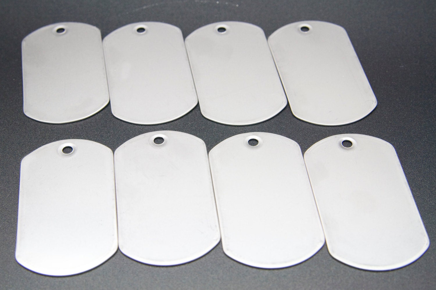 20 PCS STAINLESS STEEL BLANK DOG TAGS SHINY OR MATTE MILITARY SPEC HIGH QUALITY 20 PCS STAINLESS STEEL BLANK DOG TAGS SHINY OR MATTE MILITARY SPEC HIGH QUALITY