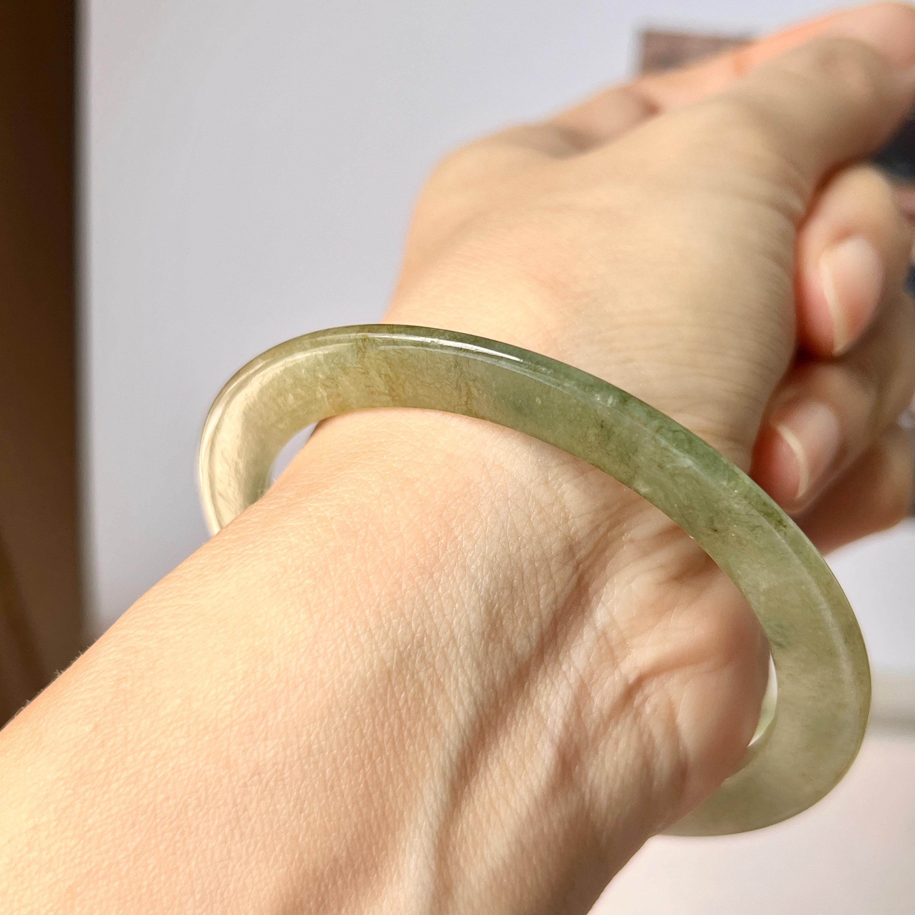 55 mm Aグレード黄緑色翡翠バングル - Etsy 日本