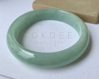 58.8mm A-Grade Natural Green Jadeite Modern Round Bangle No.151658