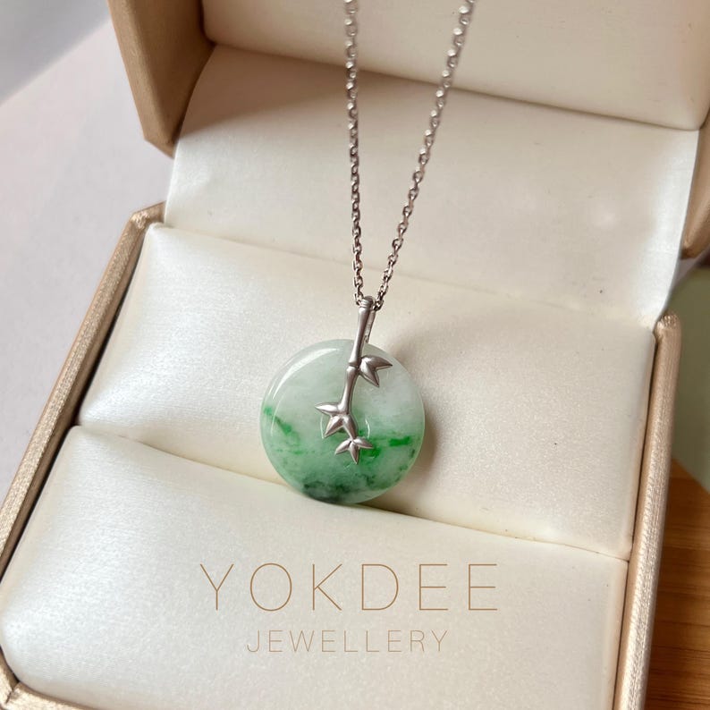 Agrade Moss on Snow Jadeite Donut Pendant bamboo No.172455, Jewelry
