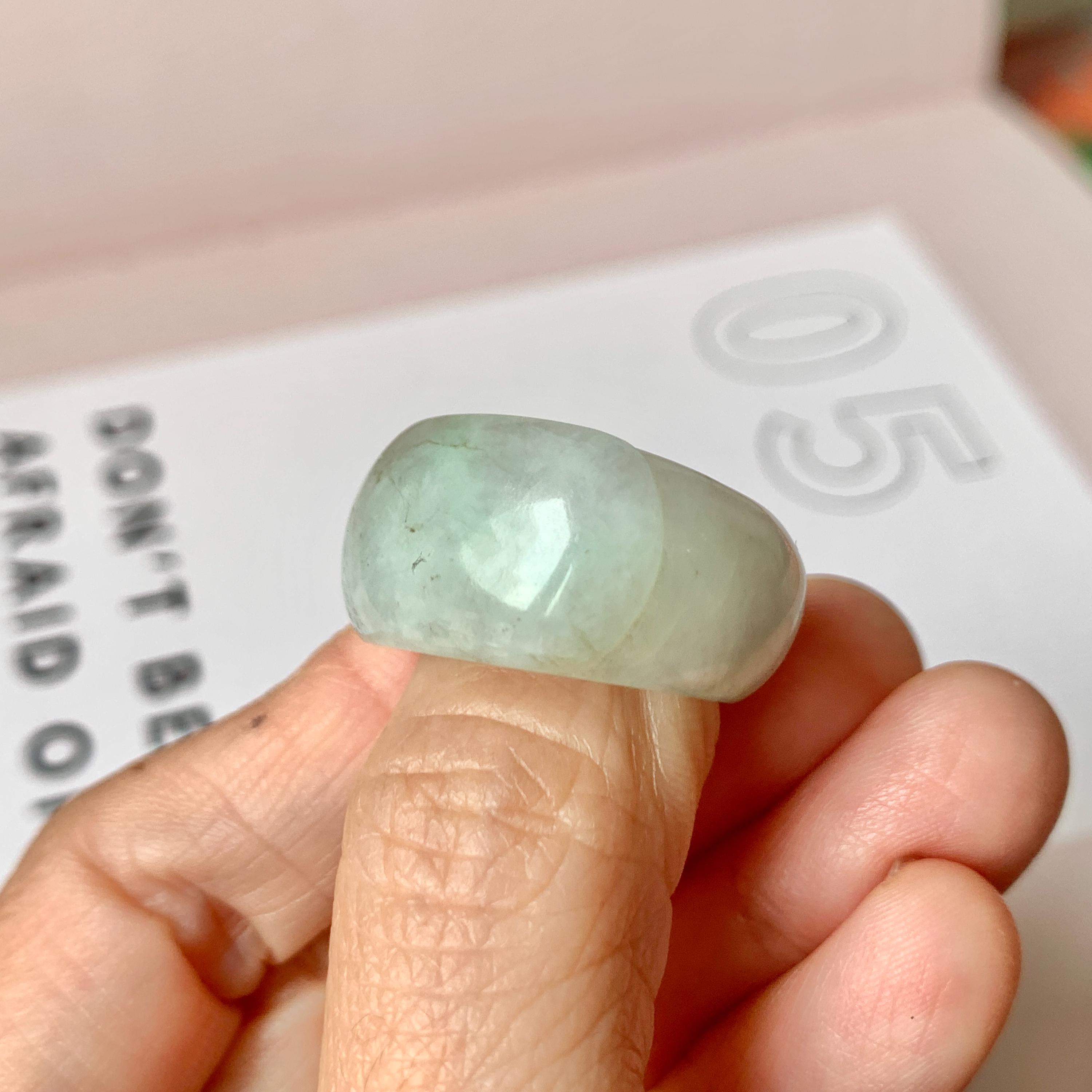 17.2mm A-grade Natural Light Green Jadeite Saddle Top Ring