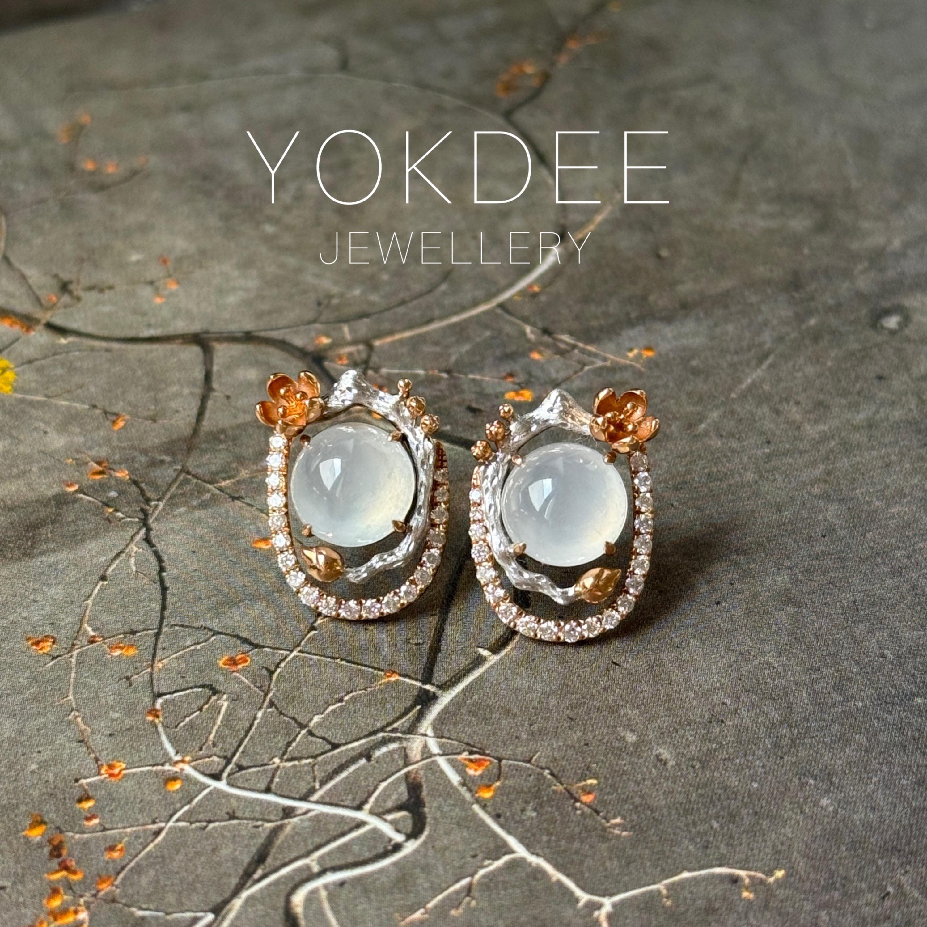 ピアス　No.5585 Icy A-grade Natural Jadeite Cabochon Sakura Stud Earring No