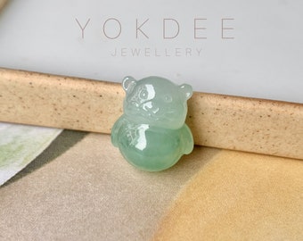 A-Grade Natural Green Jadeite Mouse Pendant No.171828, jade mouse, gift for her, babyshower gift, intricate jade carving, jade pendant, gift