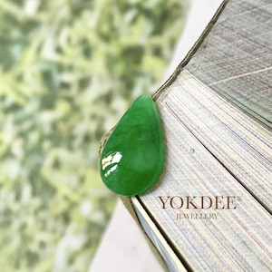 1.90ct A-Grade Natural Imperial Green Jadeite Pear Shaped Piece No.130265, untreated jade, perfect gifts for her, customize jewelry, present