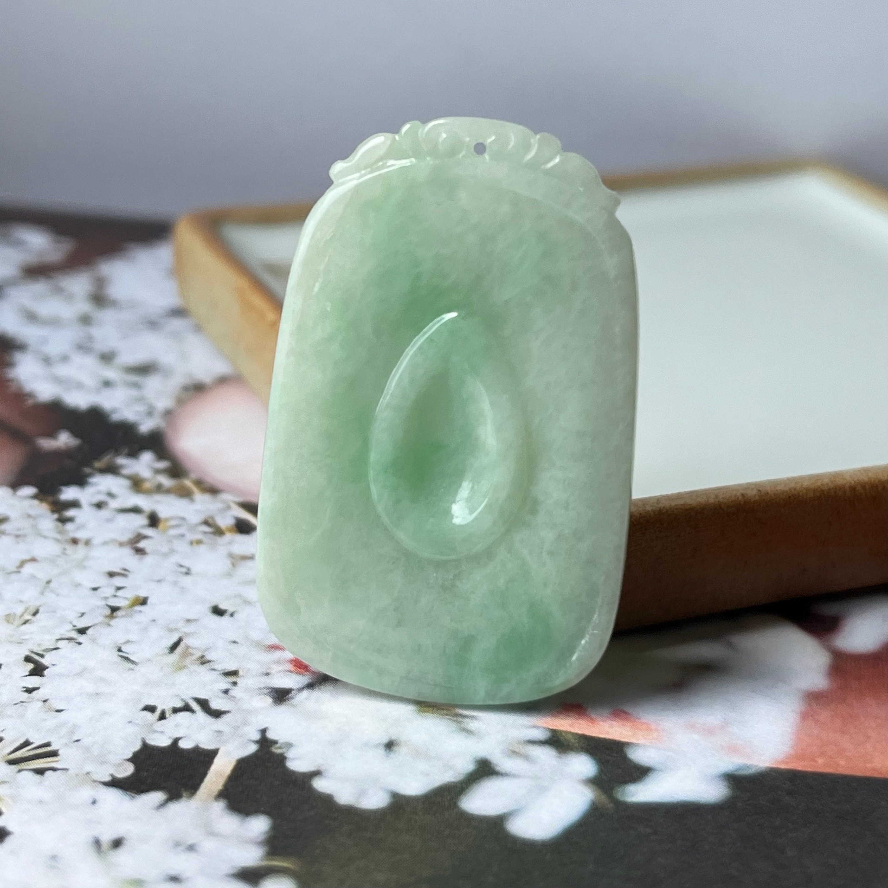 Aグレード天然苔雪翡翠馬ペンダントNo.170866 - Etsy 日本