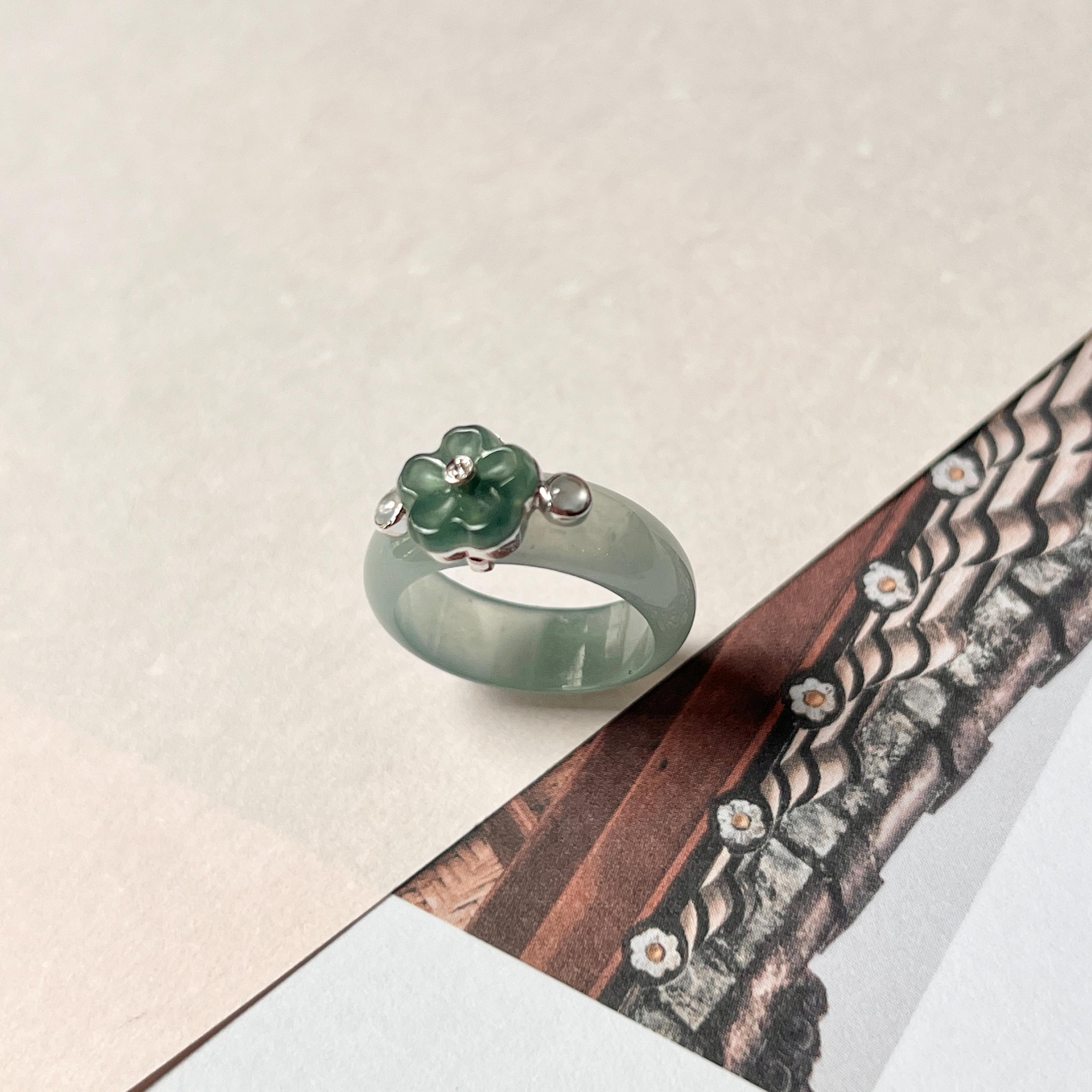 15.6mm A-grade Natural Jadeite Joseon Dynasty Plum Blossom Ring