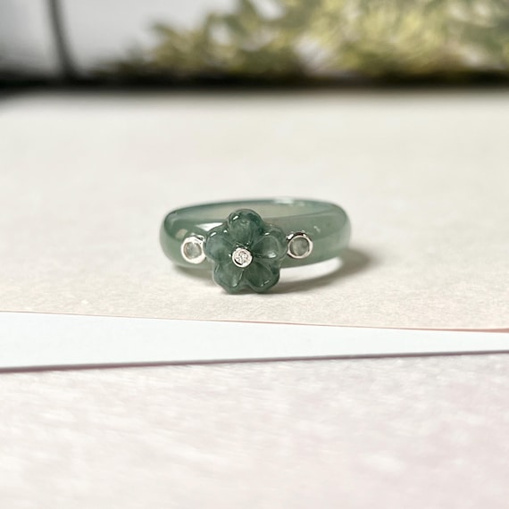 15.6mm A-grade Natural Jadeite Joseon Dynasty Plum Blossom Ring