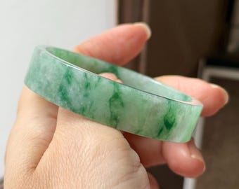 50mm A級天然花型インペリアルグリーン翡翠モダンラウンドバングル No