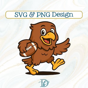 Puede incluir: Ilustración de dibujos animados de un águila marrón sosteniendo un balón de fútbol americano. El águila tiene un pico y patas amarillas, con el texto "SVG & PNG Design" arriba. El águila sonríe y parece estar corriendo.