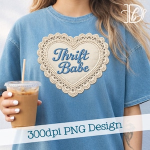 Thrift Babe PNG, blå fuskbroderad hjärtformad duk för secondhandälskare (digital nedladdning)