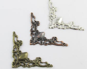 4 RAT682 Raw Brass Filigree Corner Stamping 4 RAT682 Raw Brass Filigree Corner Stamping