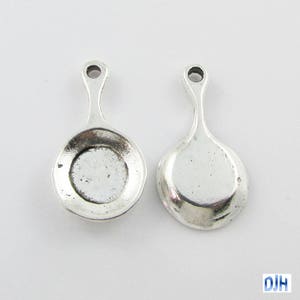 Bulk Frying Pan Charm Pendant Select Qty 5/10/20