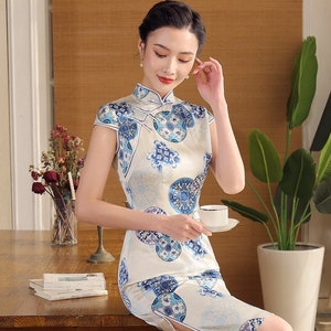 China Silk Qipao Dress Traditional Cheongsam Asian Costume