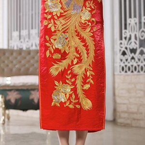 Red Tea Ceremony Cheongsam Phoenix Pattern Embroidery Traditional Chinese Wedding Qipao image 4