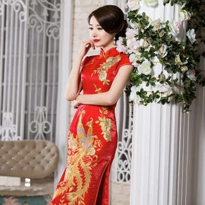 Red Tea Ceremony Cheongsam Phoenix Pattern Embroidery Traditional Chinese Wedding Qipao image 7