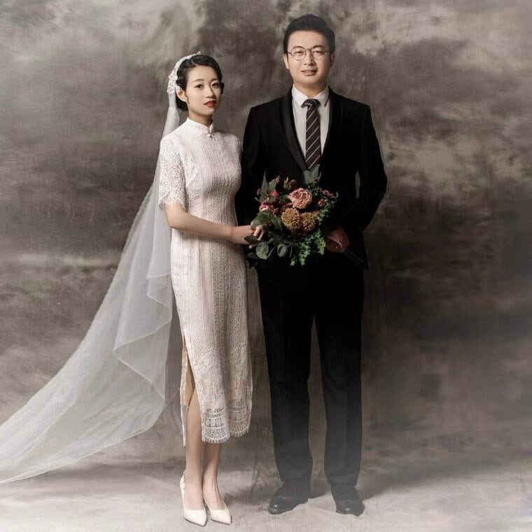 white cheongsam wedding dress