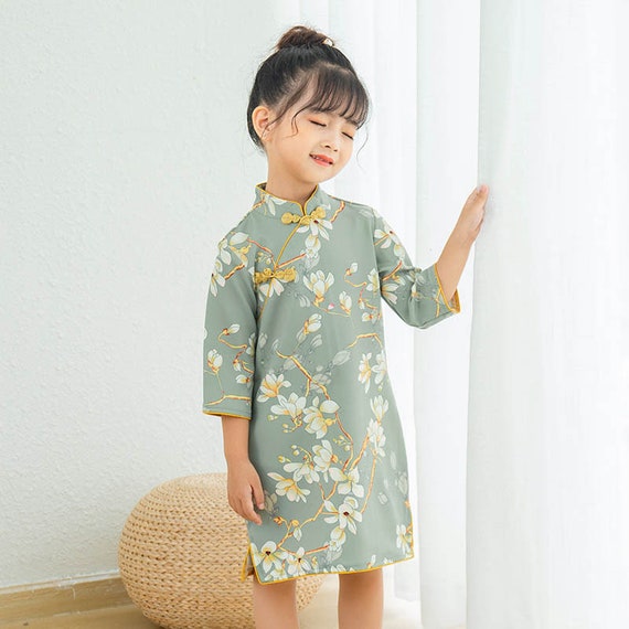 Qipao girl hotsell