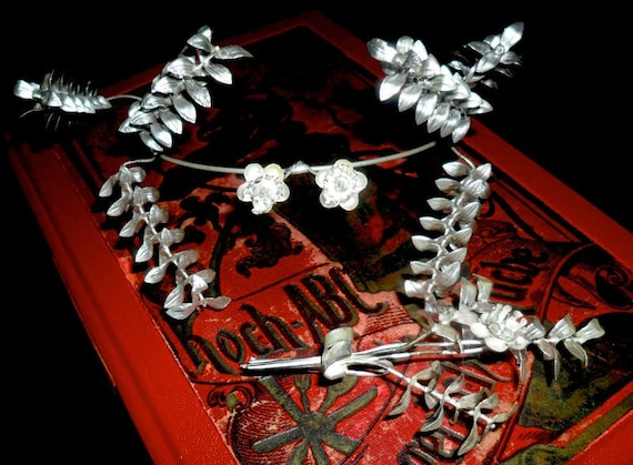Elegant Vintage German Myrtle Wedding Crown with P