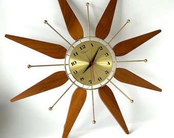 Vintage ORIGINAL Ingraham Starburst Clock, Wood and Metal Starburst Wall Decor, Mid Century MCM Wall Hanging